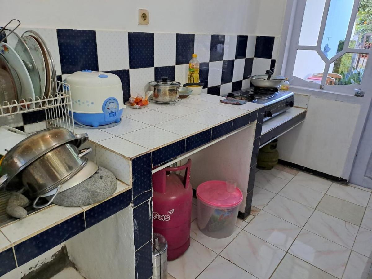 Indo Homestay Malang Kültér fotó